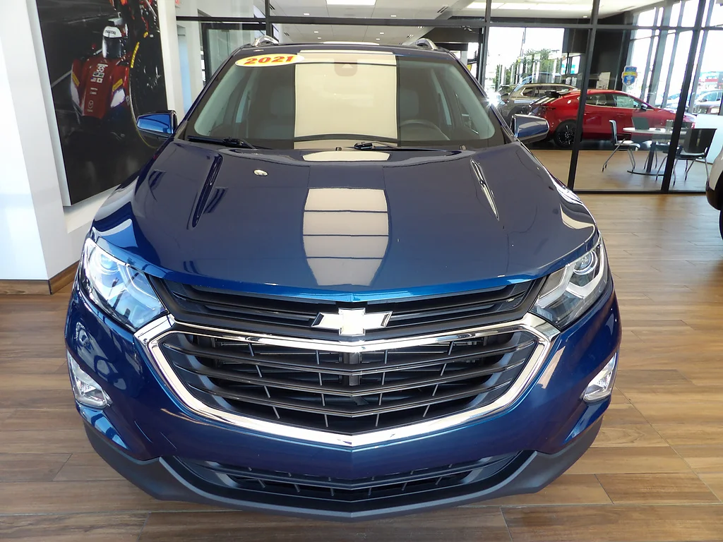 Used 2021 Chevrolet Equinox LT with VIN 3GNAXUEV2ML321937 for sale in Cleveland, OH
