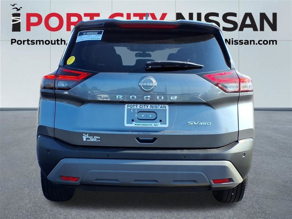 Used 2023 Gun Metallic Nissan SV image 33