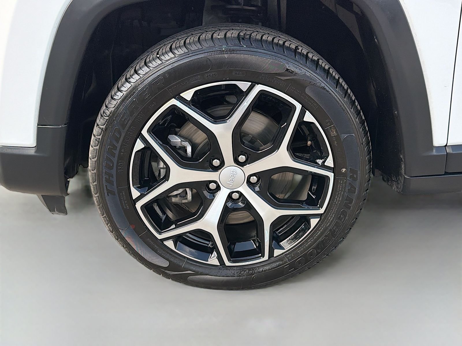Used 2024 White Jeep Limited image 39
