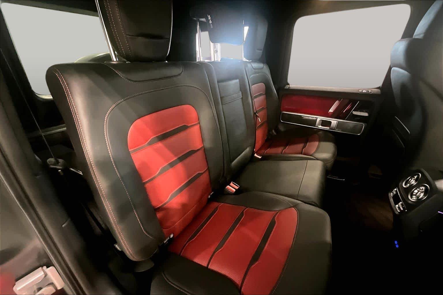 Used 2025  Mercedes-Benz AMG® G 63 image 18