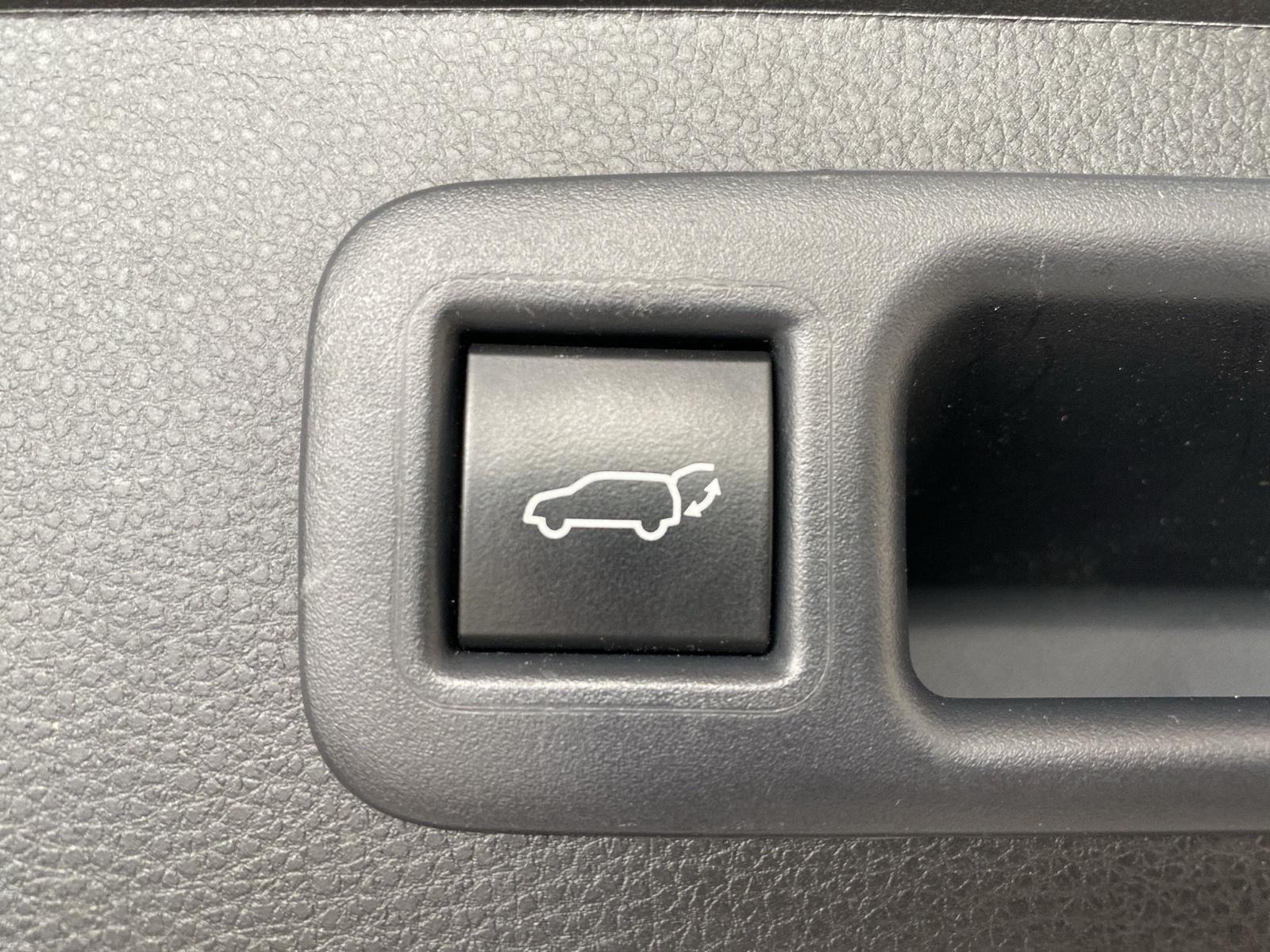 Used 2023 Midnight Black Metallic Toyota XLE image 8