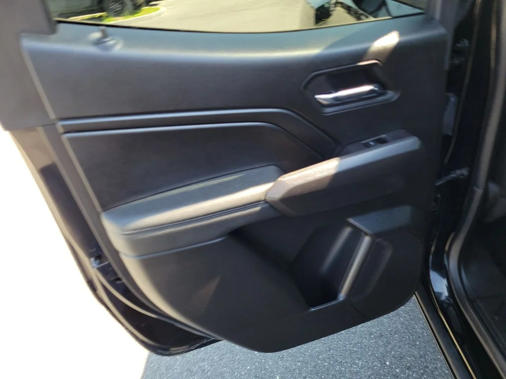 Used 2026 Black Chevrolet LT image 18