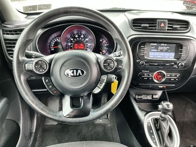 Used 2017 Black Kia Plus image 13