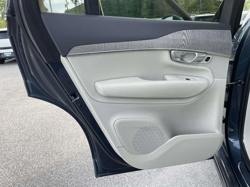 Certified Used 2023 Denim Blue Volvo Plus image 2