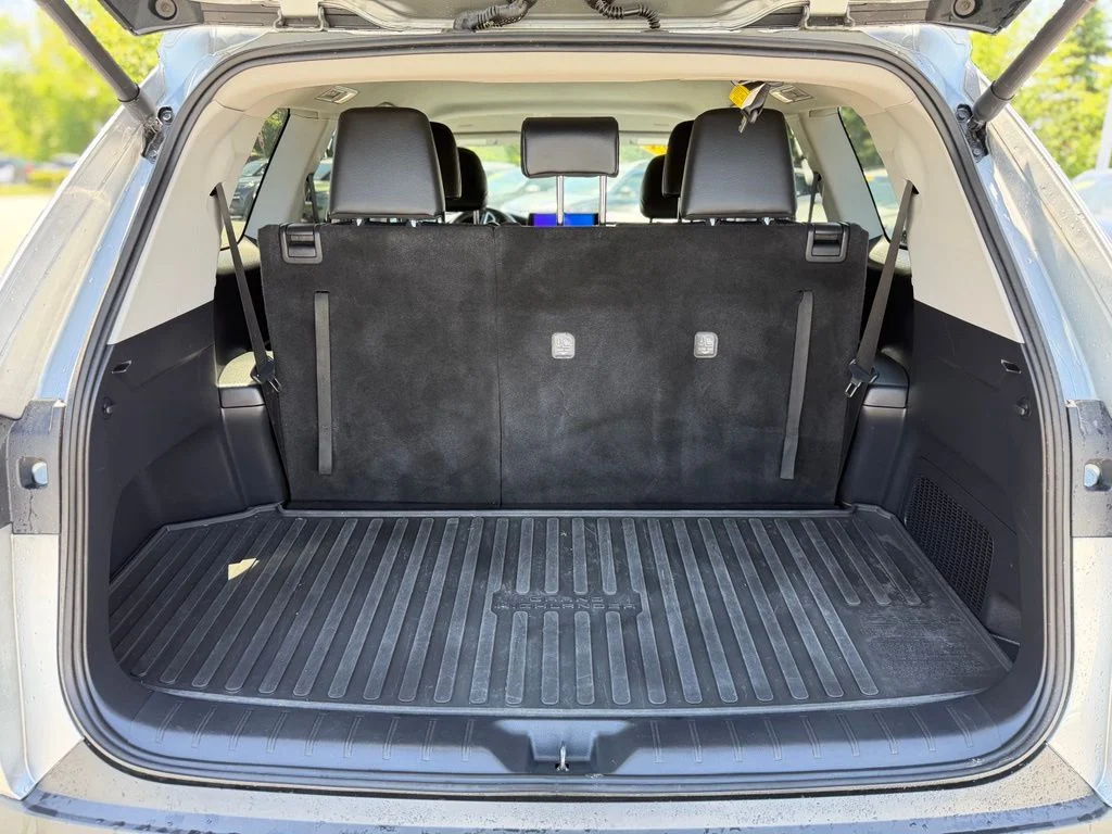Certified Used 2024 Silver Toyota XLE image 5