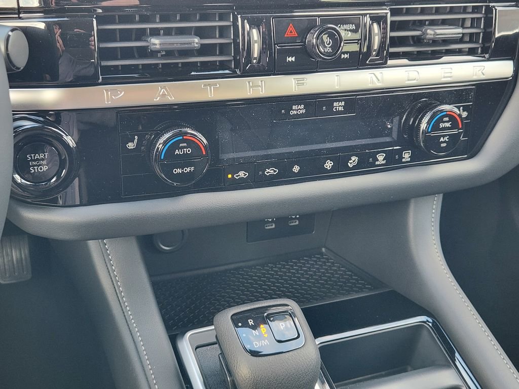 2026 Nissan Pathfinder SV - Photo 19