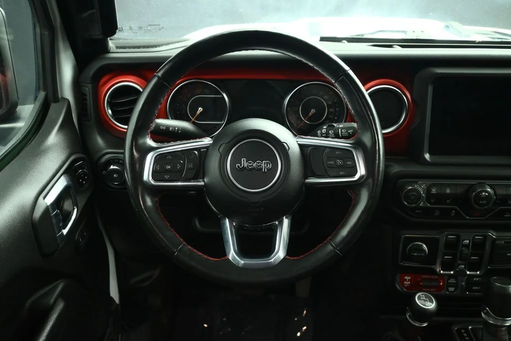 Used 2023 White Jeep Rubicon image 34