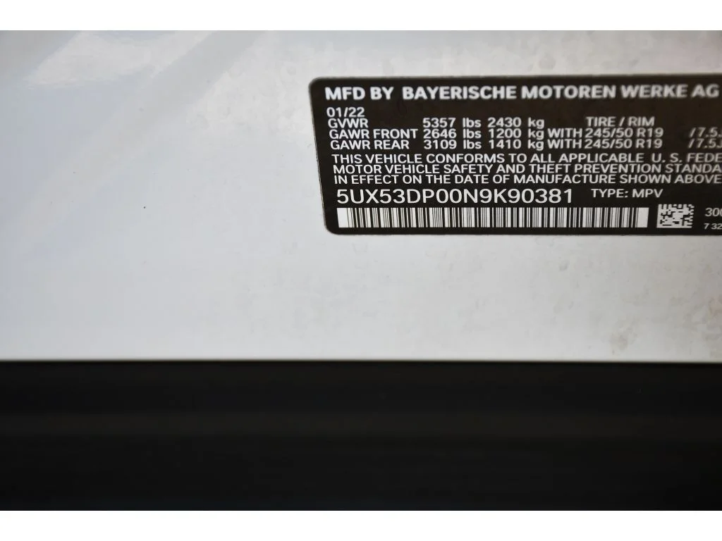 Used 2022 Alpine White BMW xDrive30i image 28
