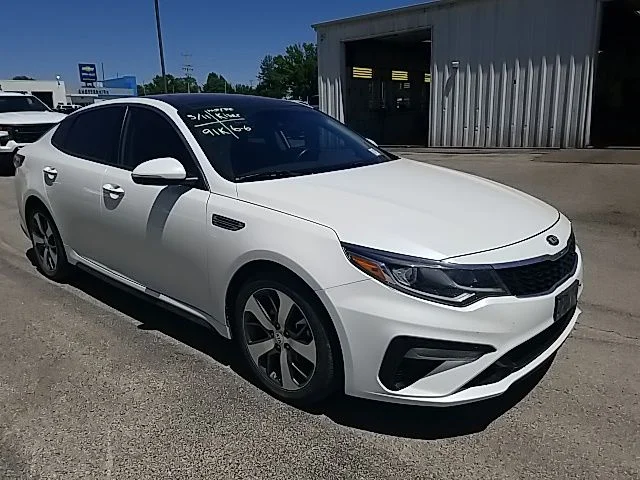 2019 Kia Optima S AT's photo