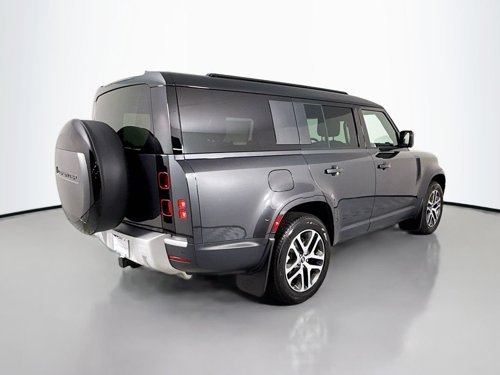 New 2025 Carpathian Grey Land Rover S image 9