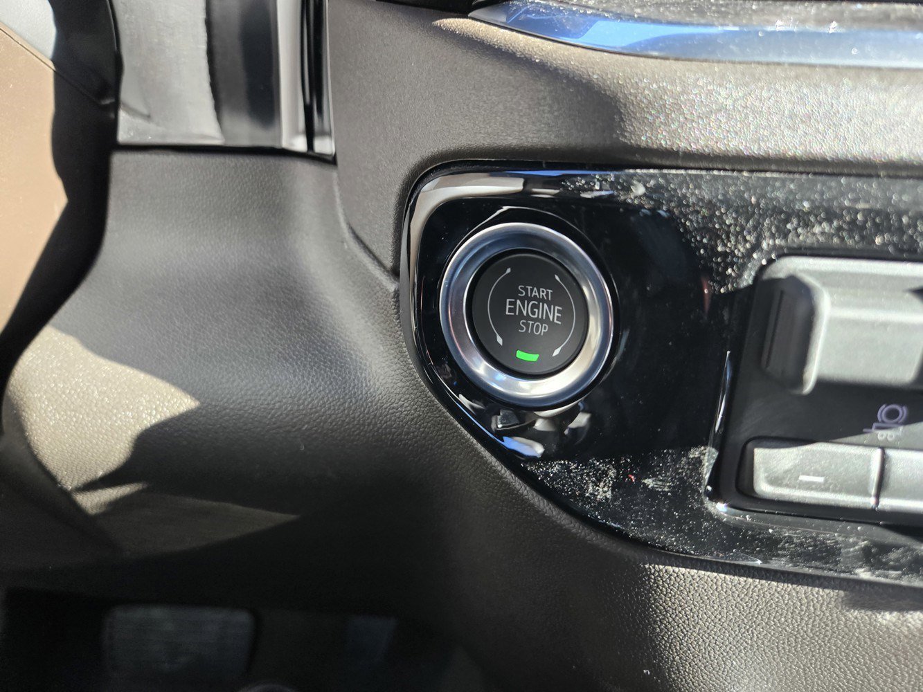 2026 Chevrolet Silverado 1500 LTZ - Photo 14