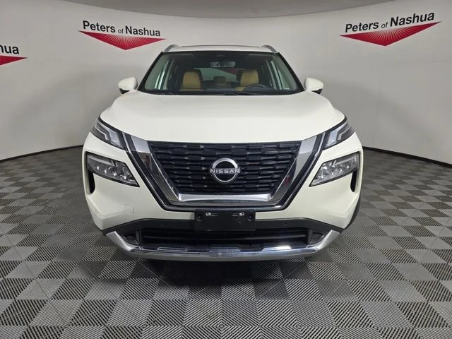 Certified Used 2023 White Nissan Platinum image 2
