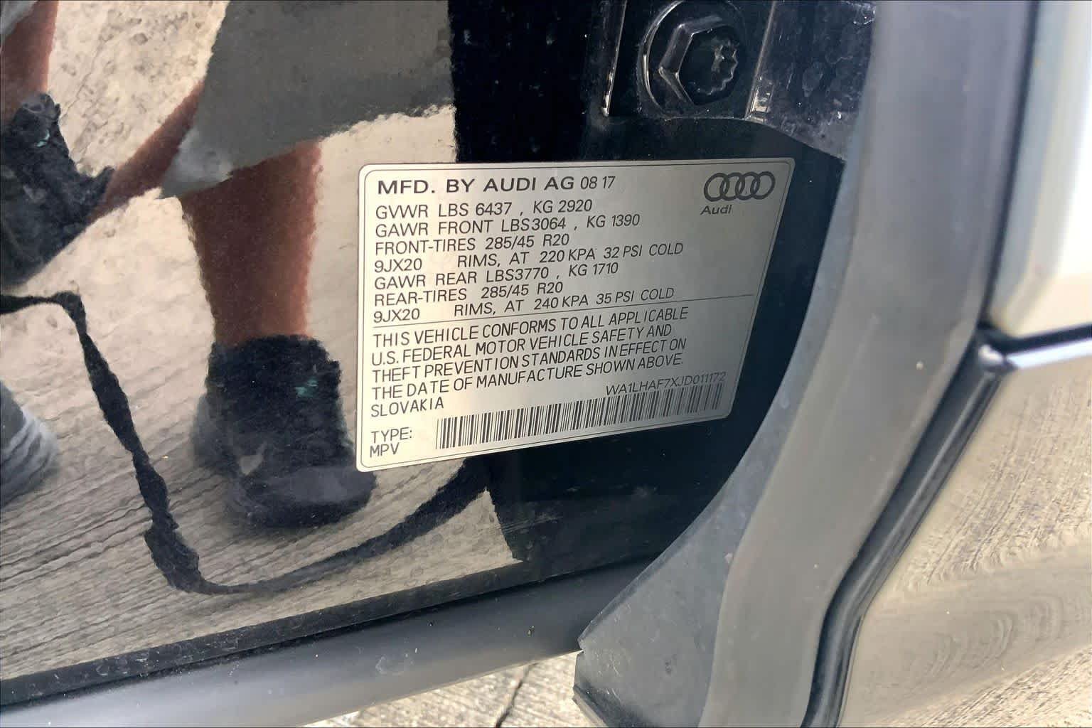 Used 2018 Orca Black Metallic Audi Premium Plus image 31