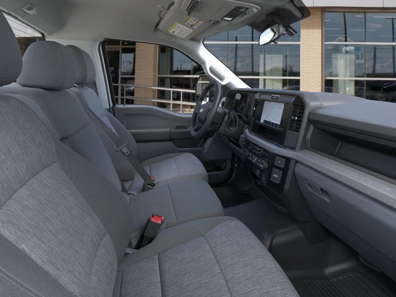 2025 Ford F-550 Super Duty Chassis Cab XL - Photo 10