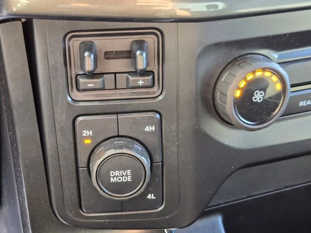 Used 2021 Black Ford XL image 29