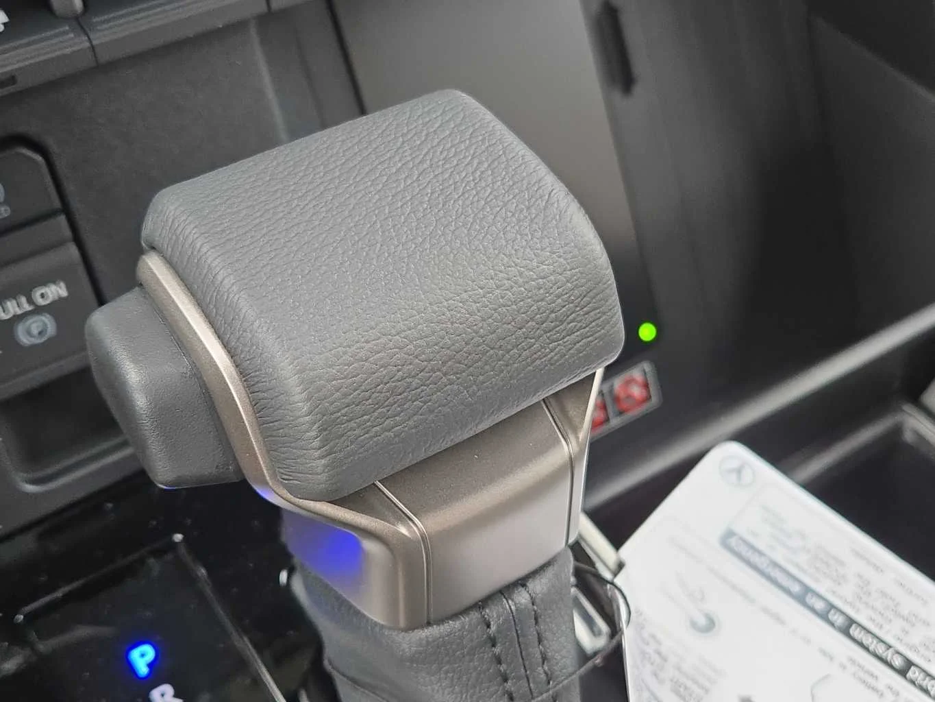 2026 Toyota Tundra Platinum - Photo 6