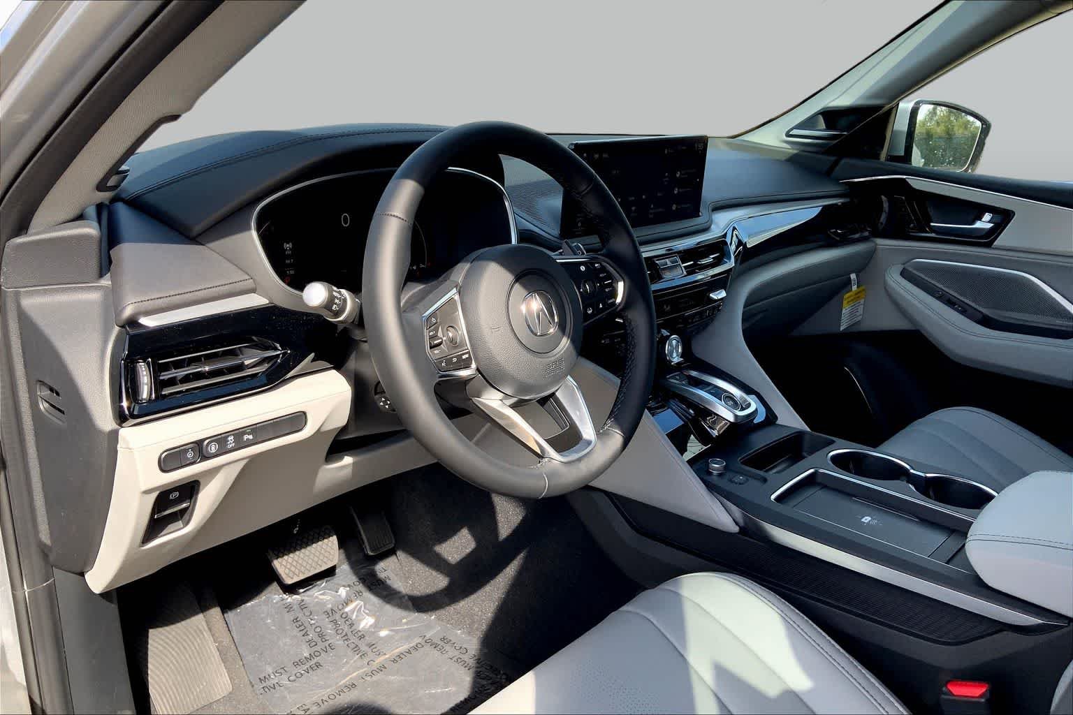 New 2026 Solar Silver Metallic Acura w/Technology Package image 8