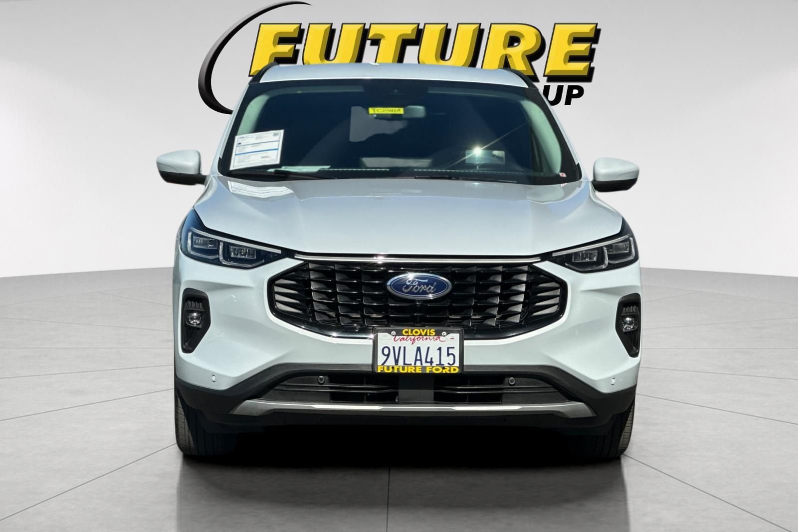 Used 2025 Silver Ford Base image 8