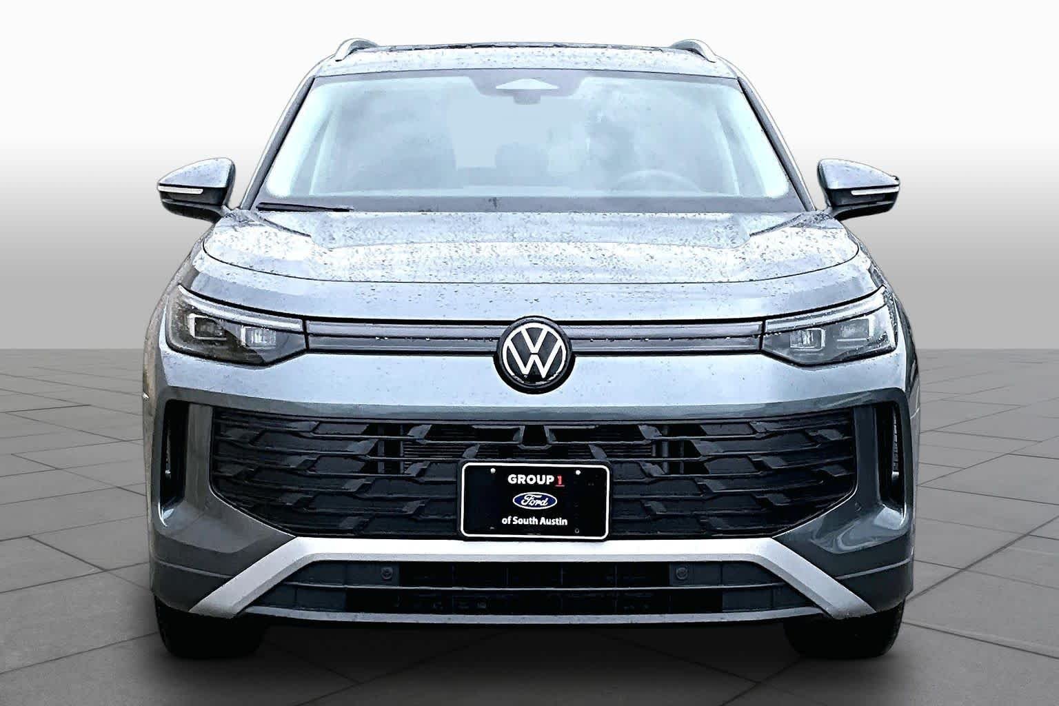 Pre-Owned 2026 Volkswagen Tiguan SE