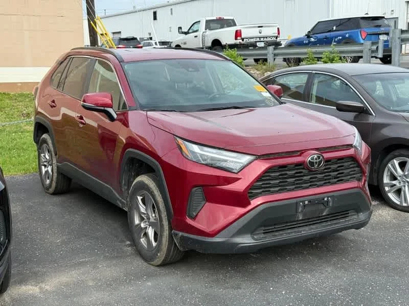 Pre-Owned 2025 Toyota RAV4 XLE in Indianapolis #Z1340 | O'Brien Toyota