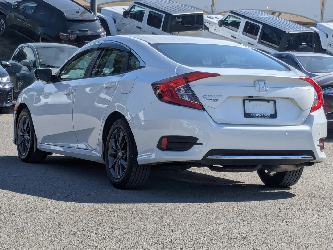 Used 2021 White Honda EX - - FWD - Sunroof - Heated Mirrors - Keyless Entry - Smart Device Integration & More! image 6