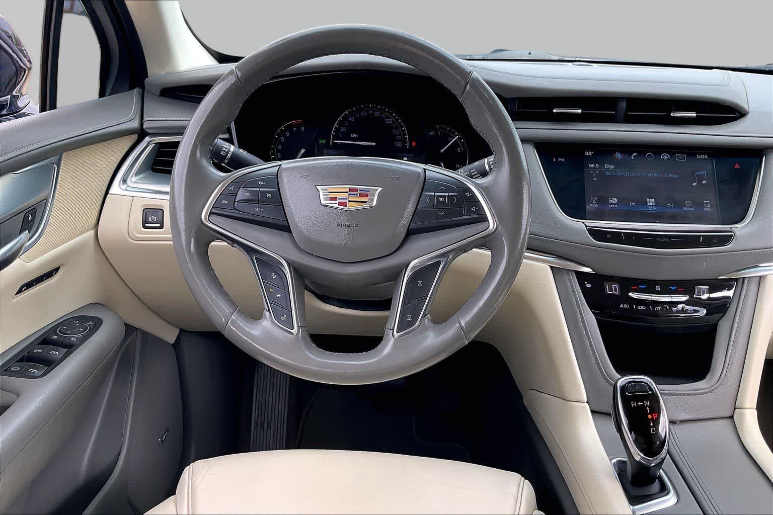 Used 2019 Harbor Blue Metallic Cadillac Luxury FWD image 6