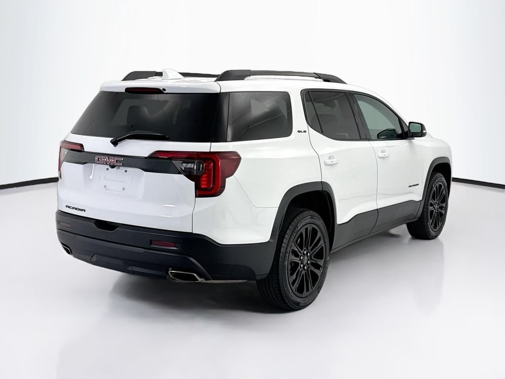 Used 2023 Summit White GMC SLE image 5