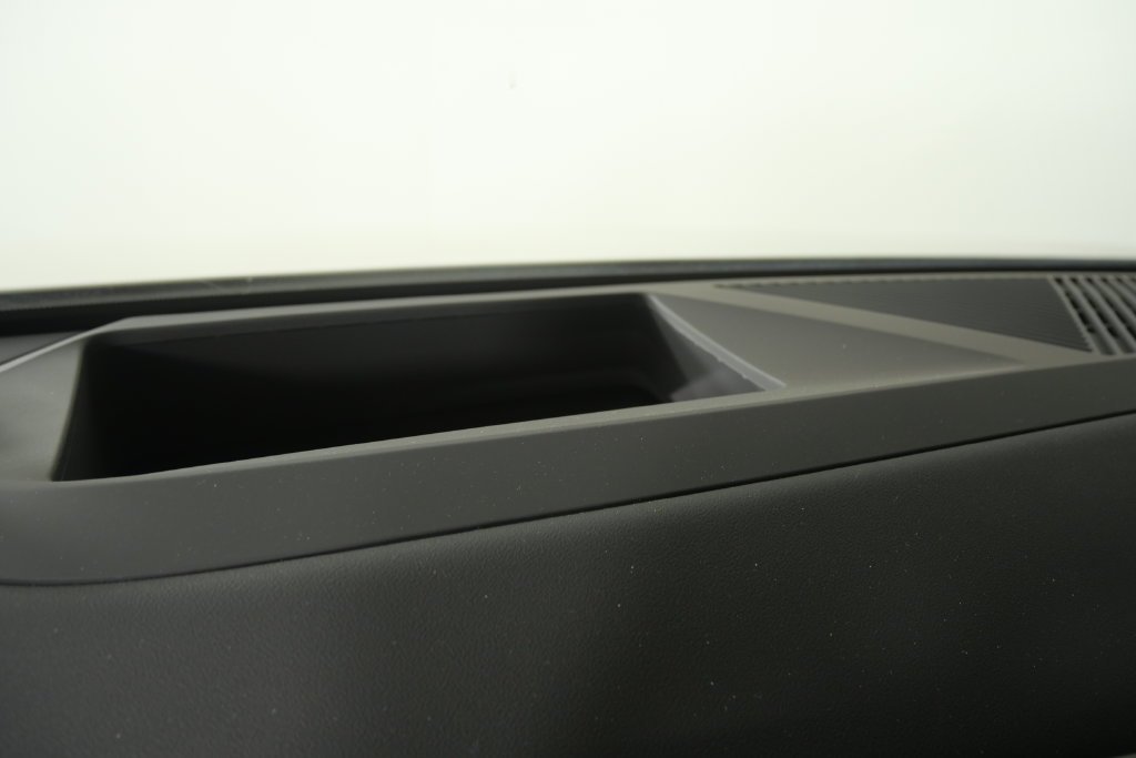Certified Used 2026 Gray Metallic BMW M50 xDrive image 21