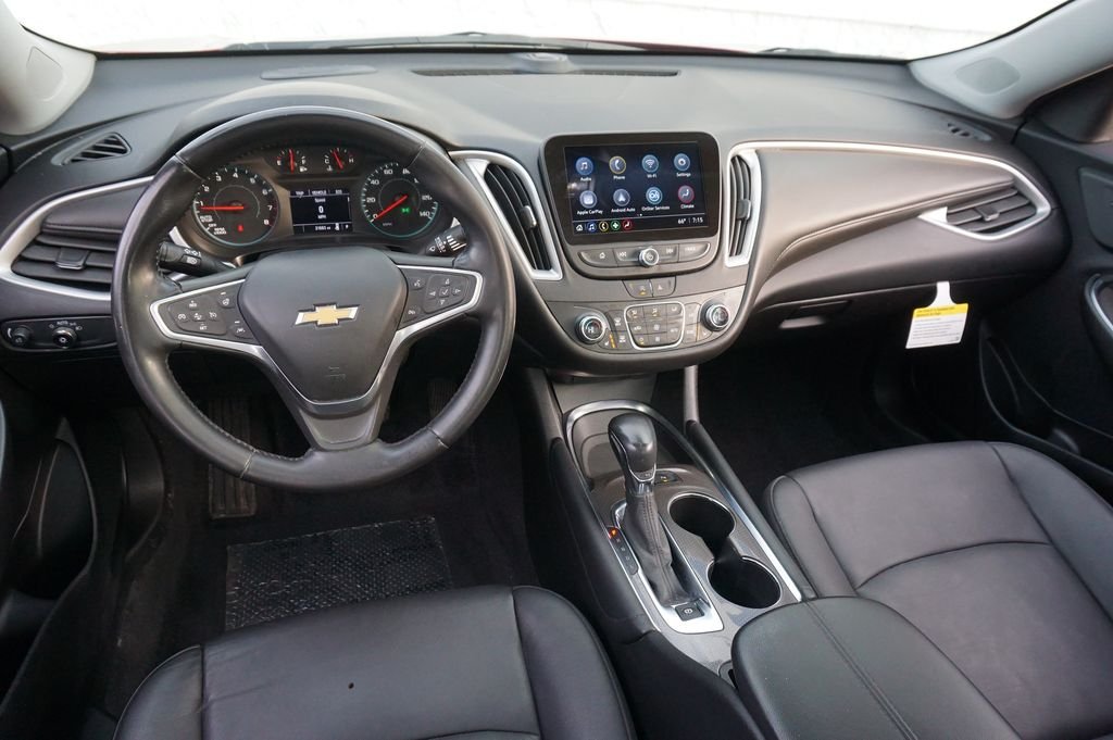 Used 2022 Red Chevrolet LT image 16