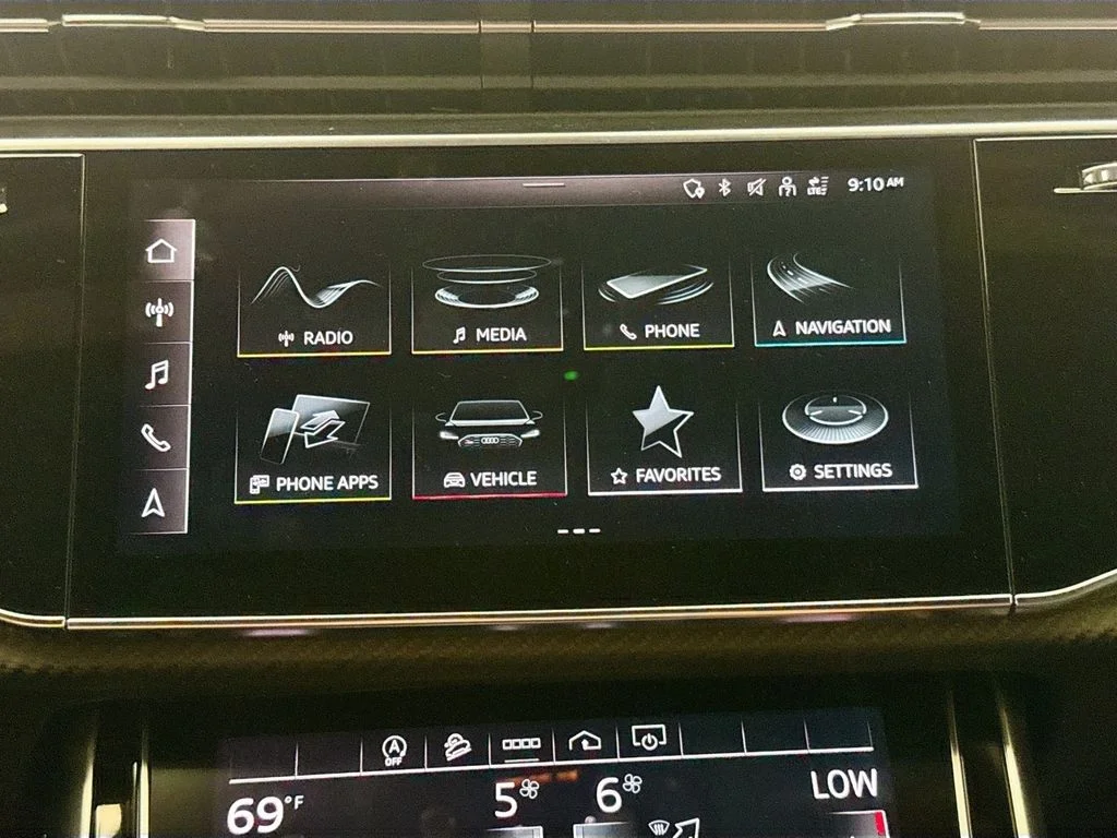2023 Audi RS Q8 Base - Photo 14