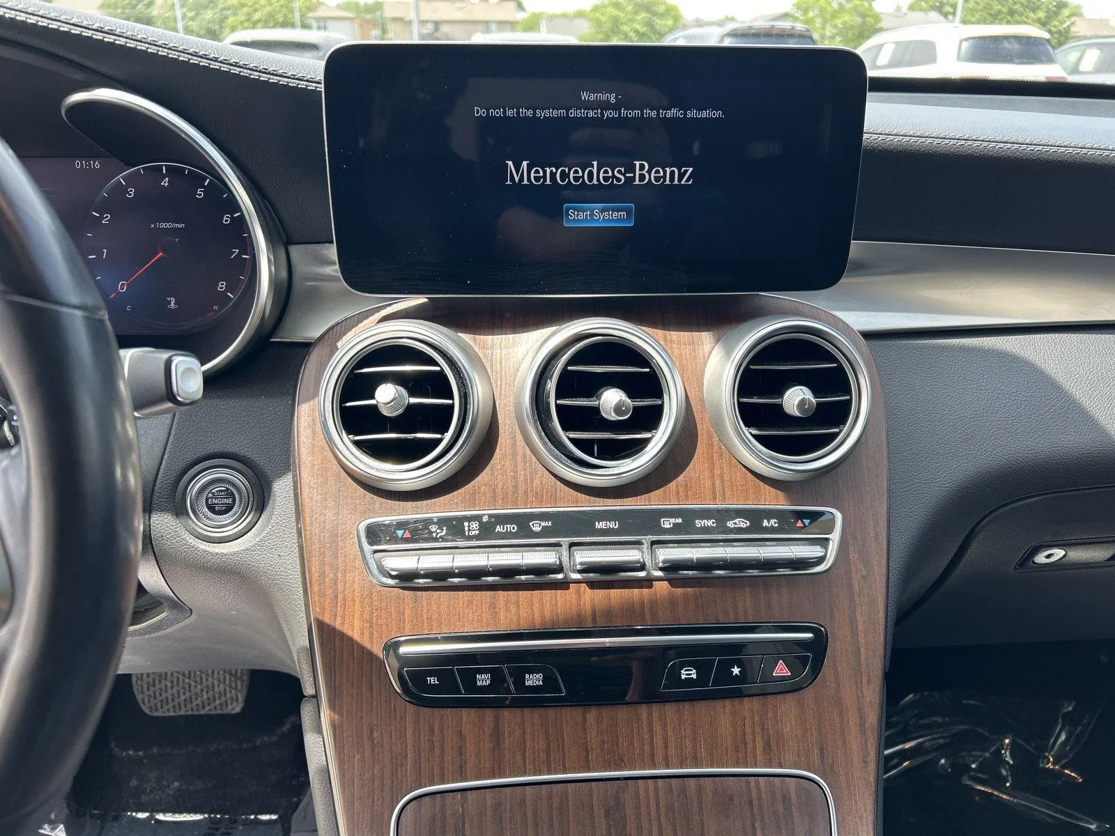 Certified Used 2022 Cirrus Silver Metallic Mercedes-Benz GLC 300 image 15