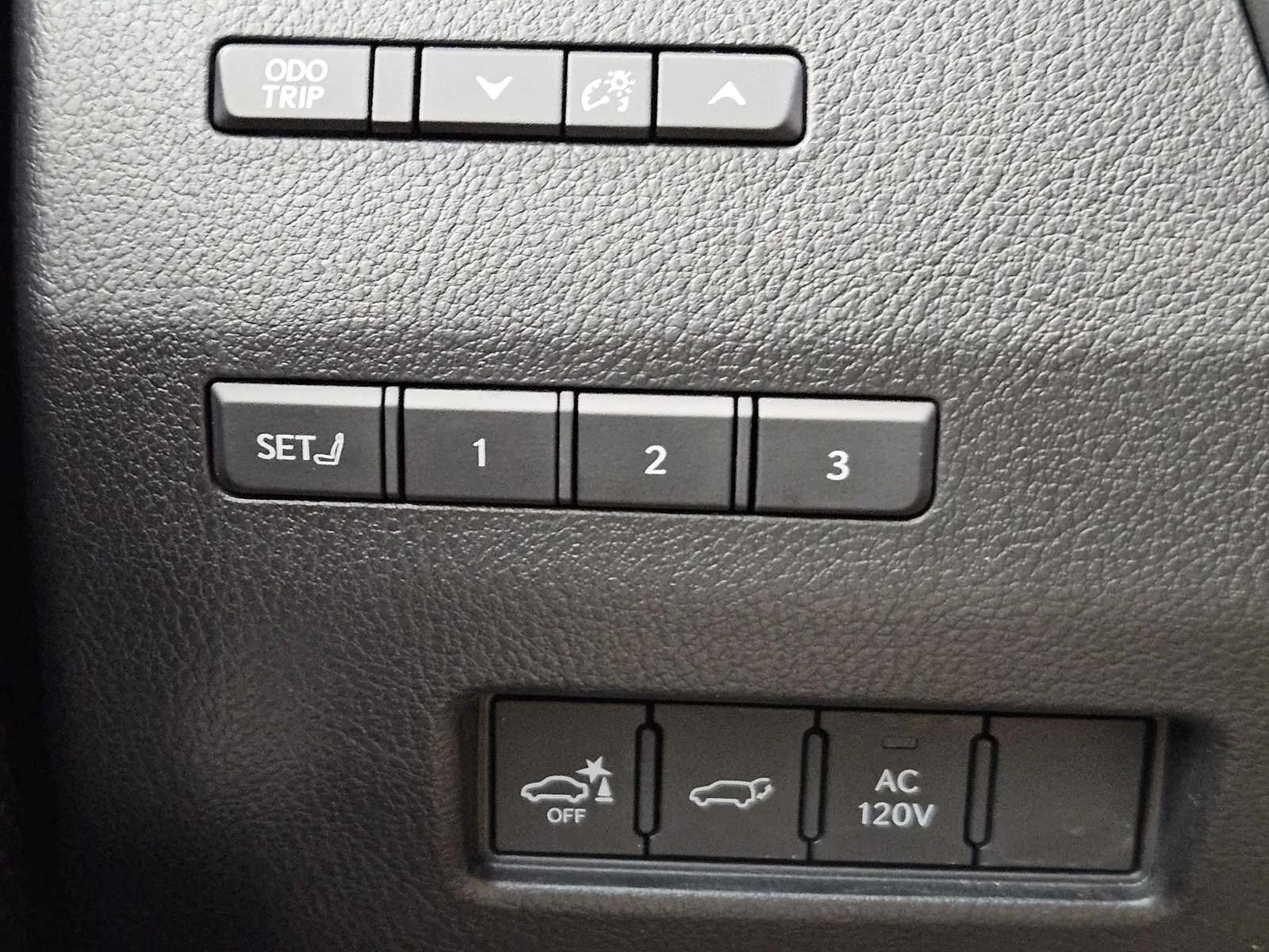Used 2024 Incognito Lexus Overtrail+ image 17