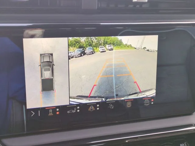 Used 2025 Black GMC AT4X image 23