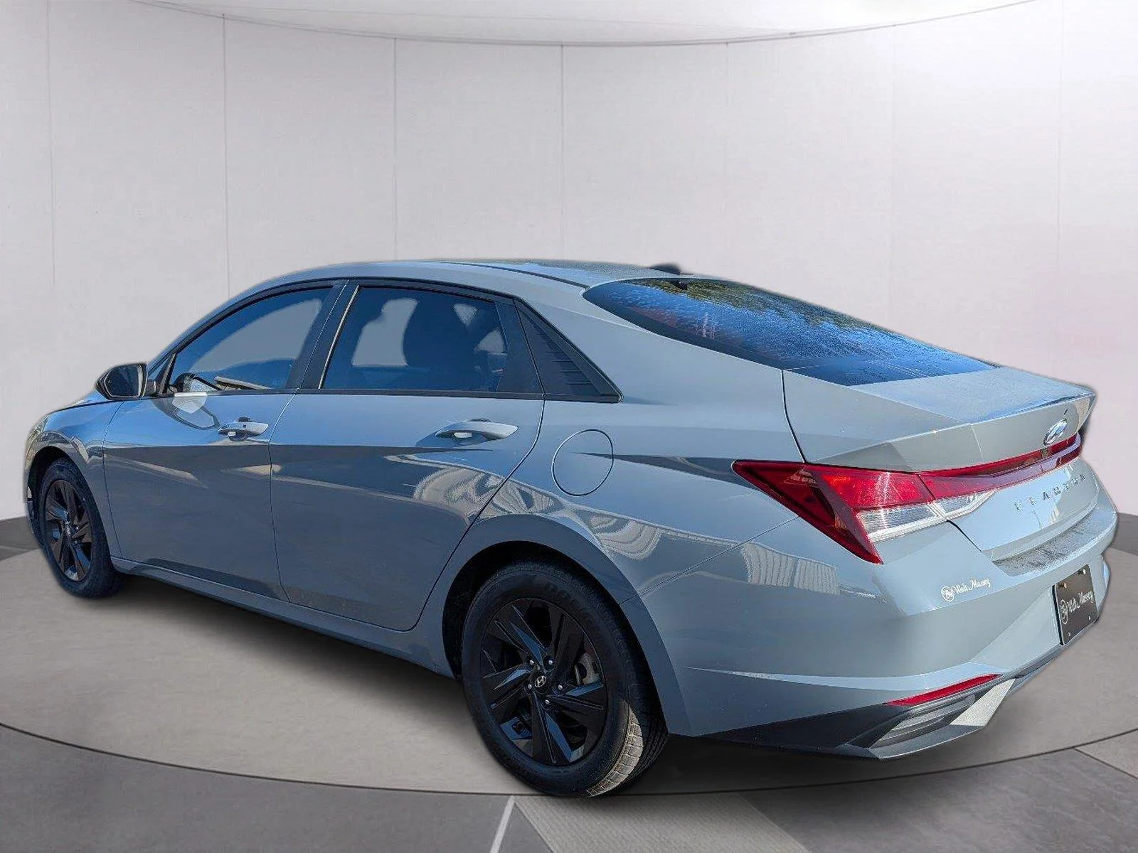 Used 2023 Electric Shadow Hyundai SEL image 6