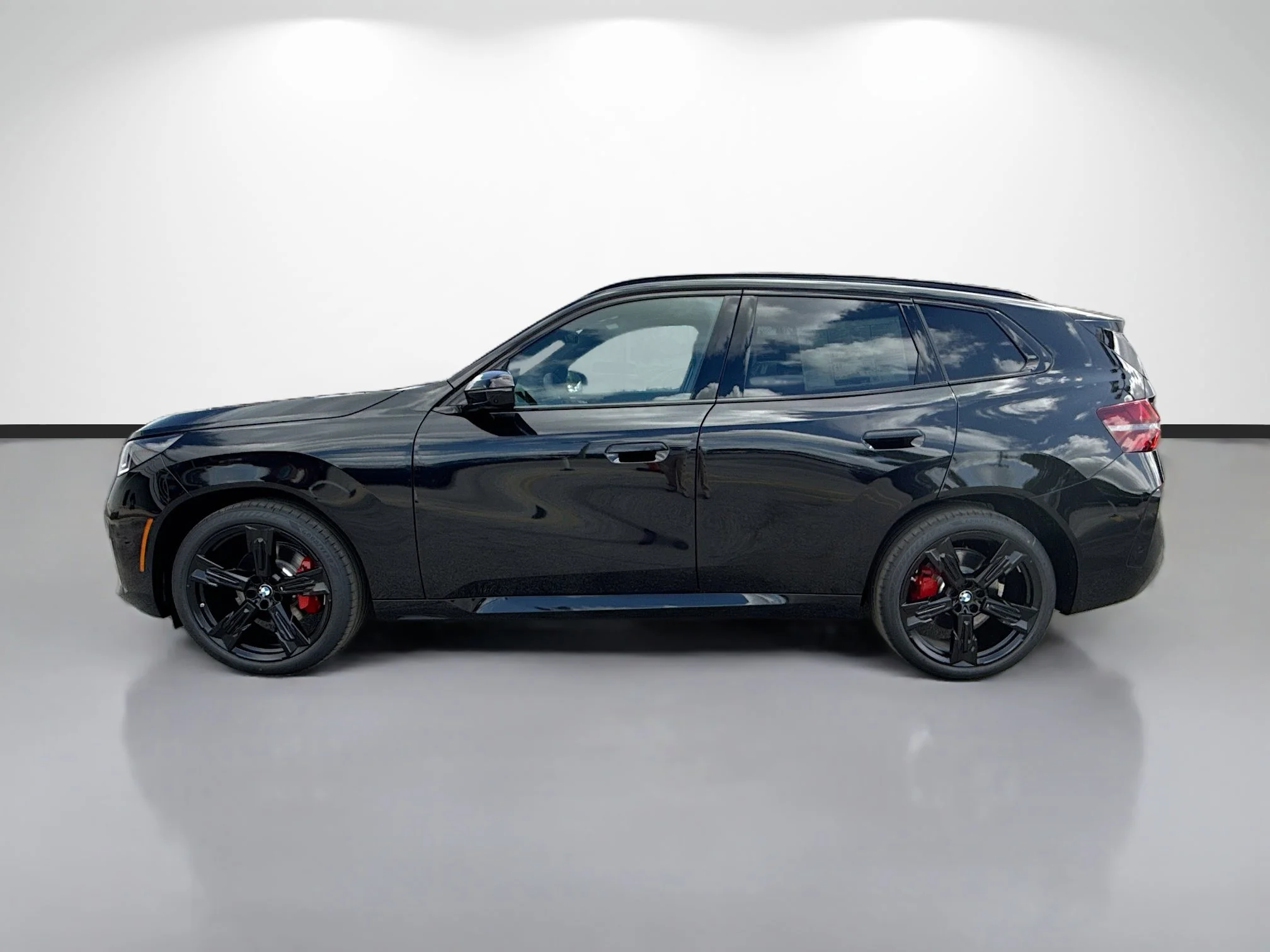 New 2026 Black Sapphire Metallic BMW 30 xDrive image 6