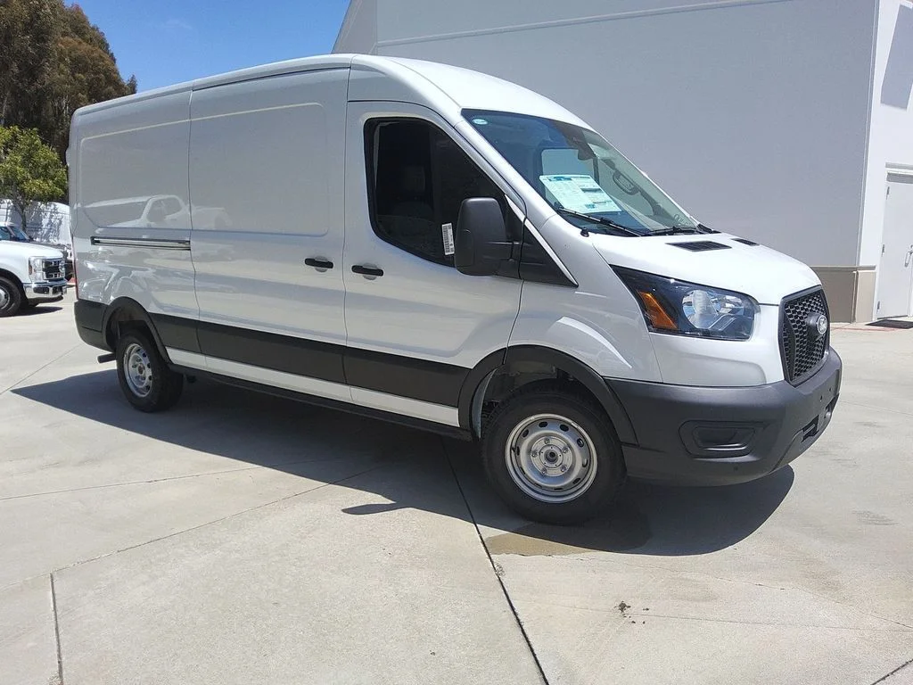 New 2026 Oxford White Ford Base image 19