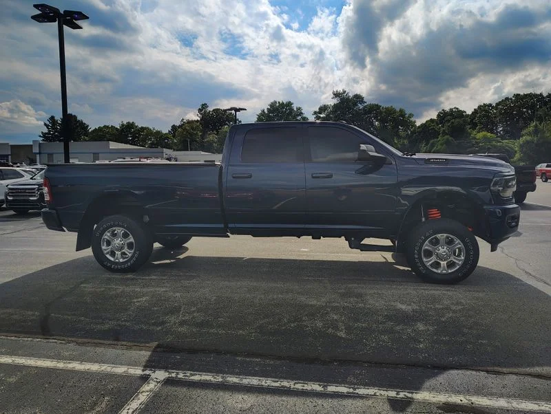 Used 2022 Blue Ram Big Horn image 4