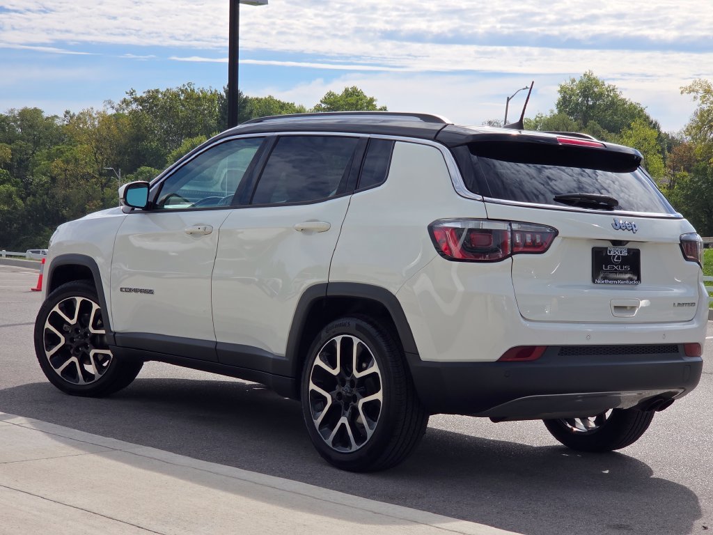 Used 2018 White Clearcoat Jeep Limited image 22