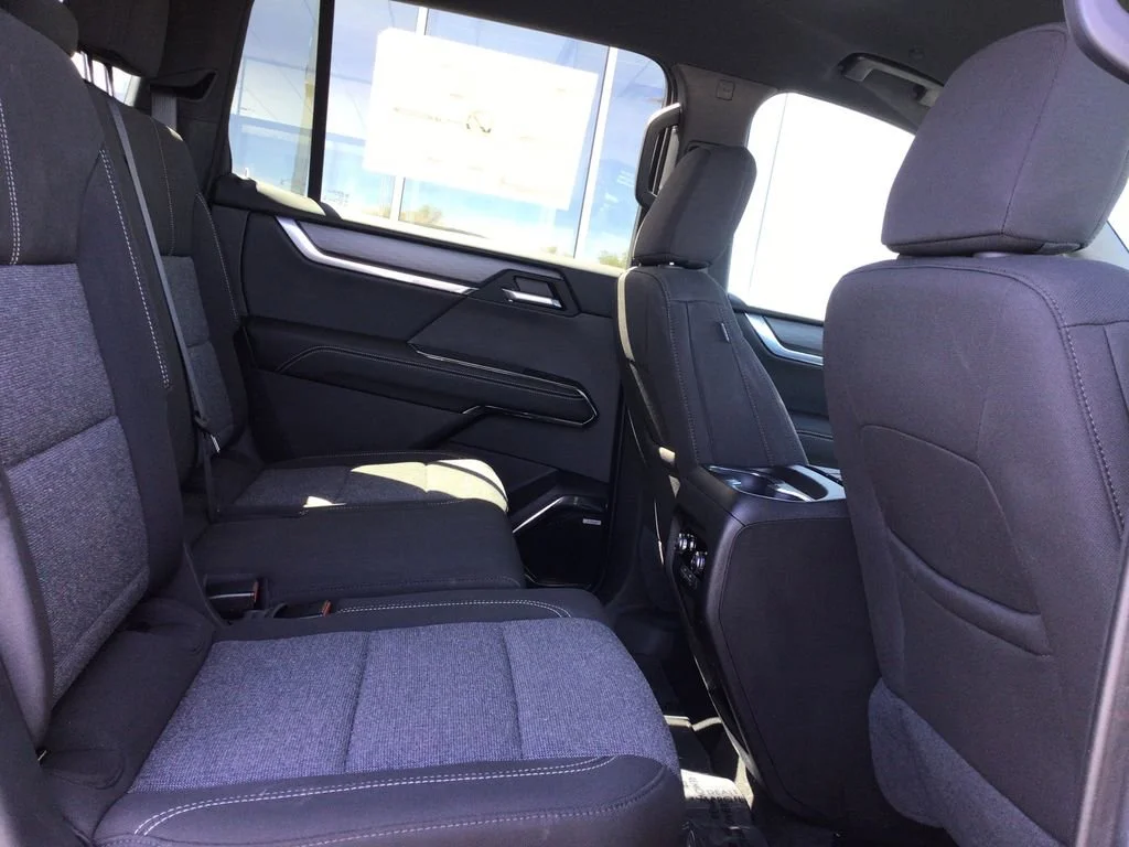 2025 GMC Acadia Elevation - Photo 7