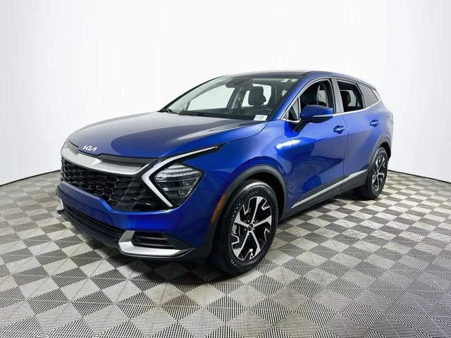 Certified Pre-Owned 2025 Kia Sportage EX