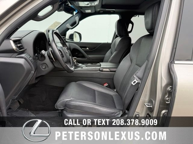 2023 Lexus LX Premium - Photo 29