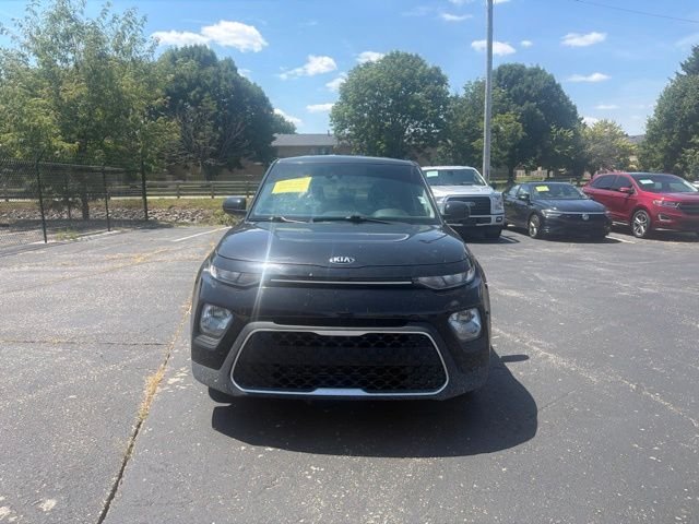 Used 2020 Cherry Black Kia S image 3