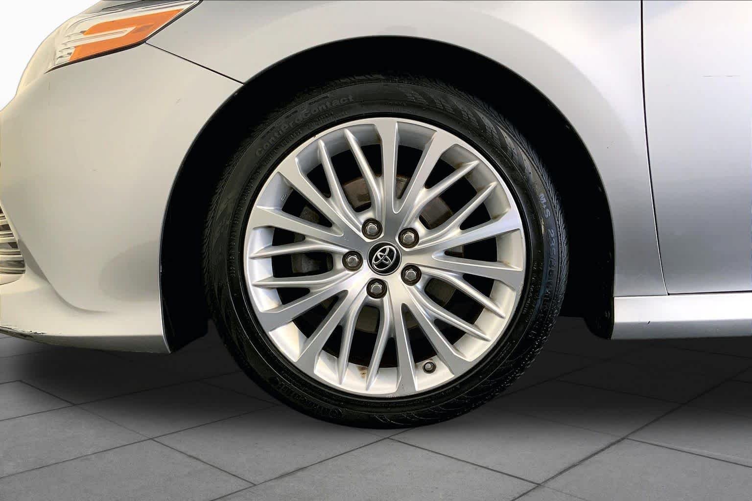 Used 2019 Celestial Silver Metallic Toyota XLE image 11