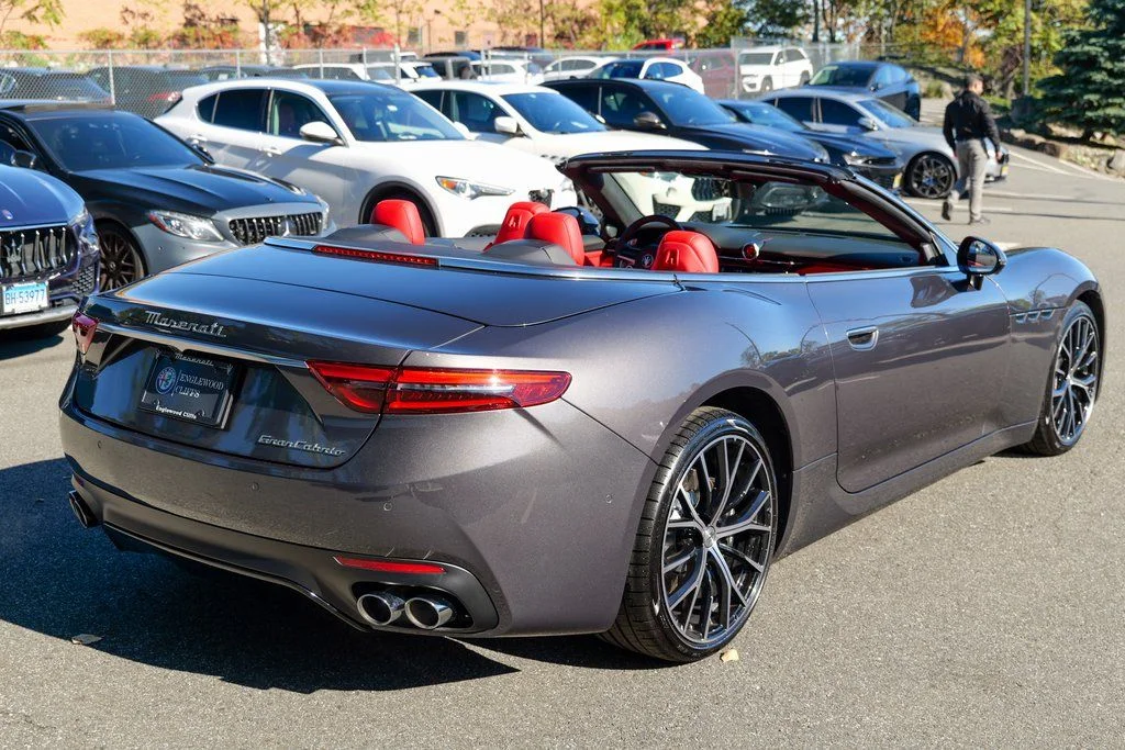 New 2026 Grigio Maratea Metallic Maserati Base image 19