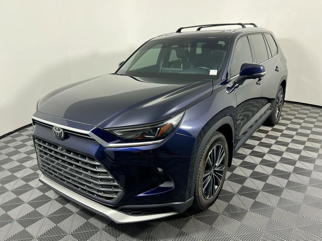 Used 2024  Toyota MAX Platinum image 7