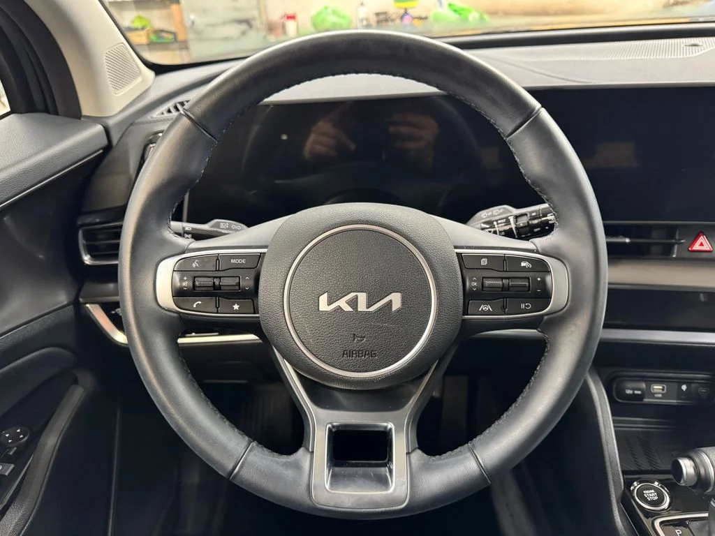 Used 2025 Gray Kia EX image 19