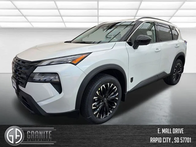 2026 Nissan Rogue Dark Armor AWD's photo