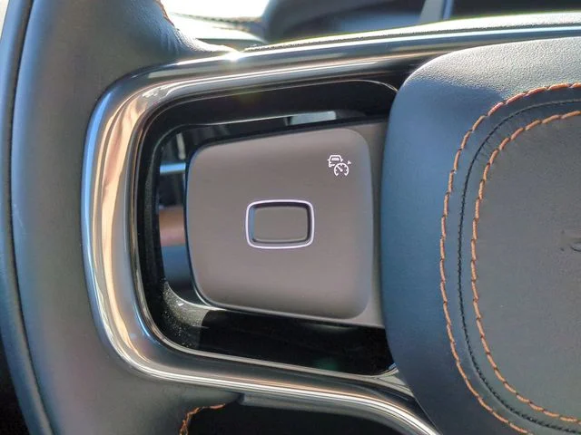 Used 2025 White Lincoln Black Label image 16