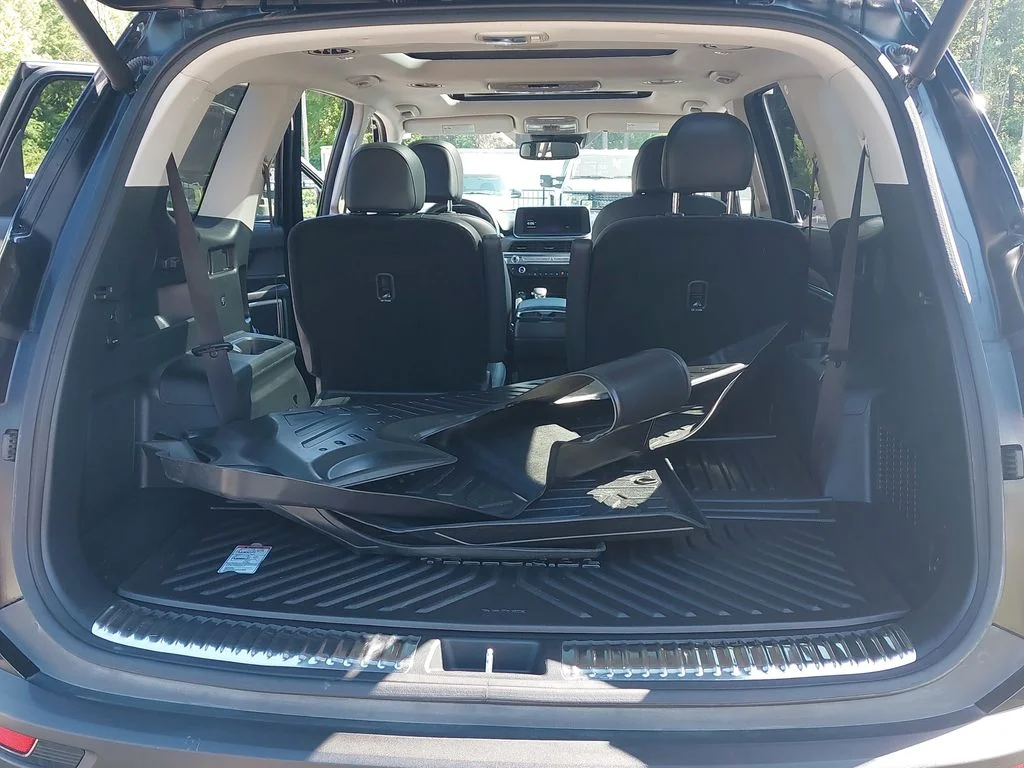 Used 2022 Black Kia SX image 12