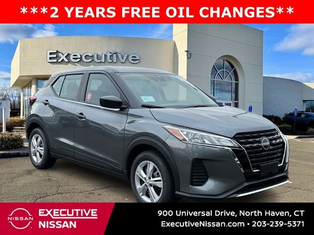 2025 Nissan KICKS PLAY Base